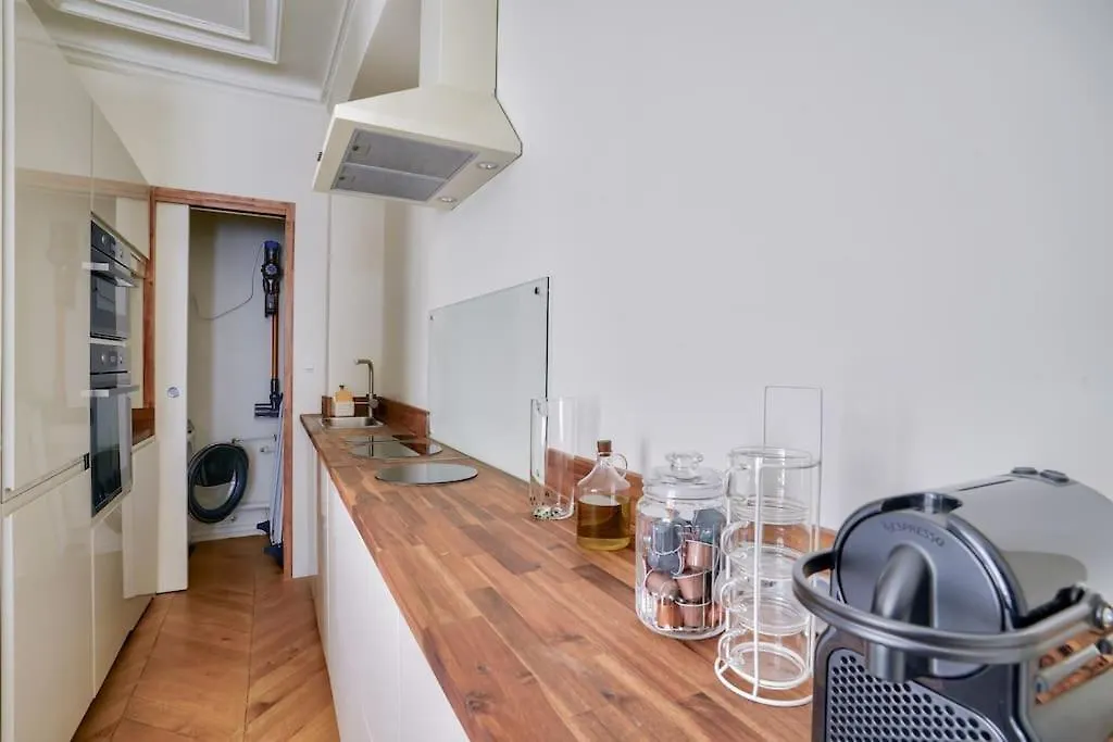 Apartment Superb 1 Bed Flat 5min Walk From The Louvre