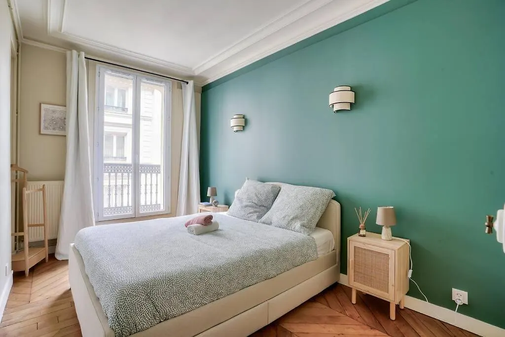 Superb 1 Bed Flat 5min Walk From The Louvre Apartment *